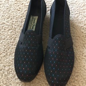 Womens shoes Daniel Green 7.5 slip on wedge.